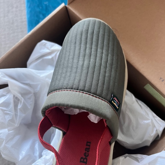 Llbean kids slippers. - Picture 5 of 6